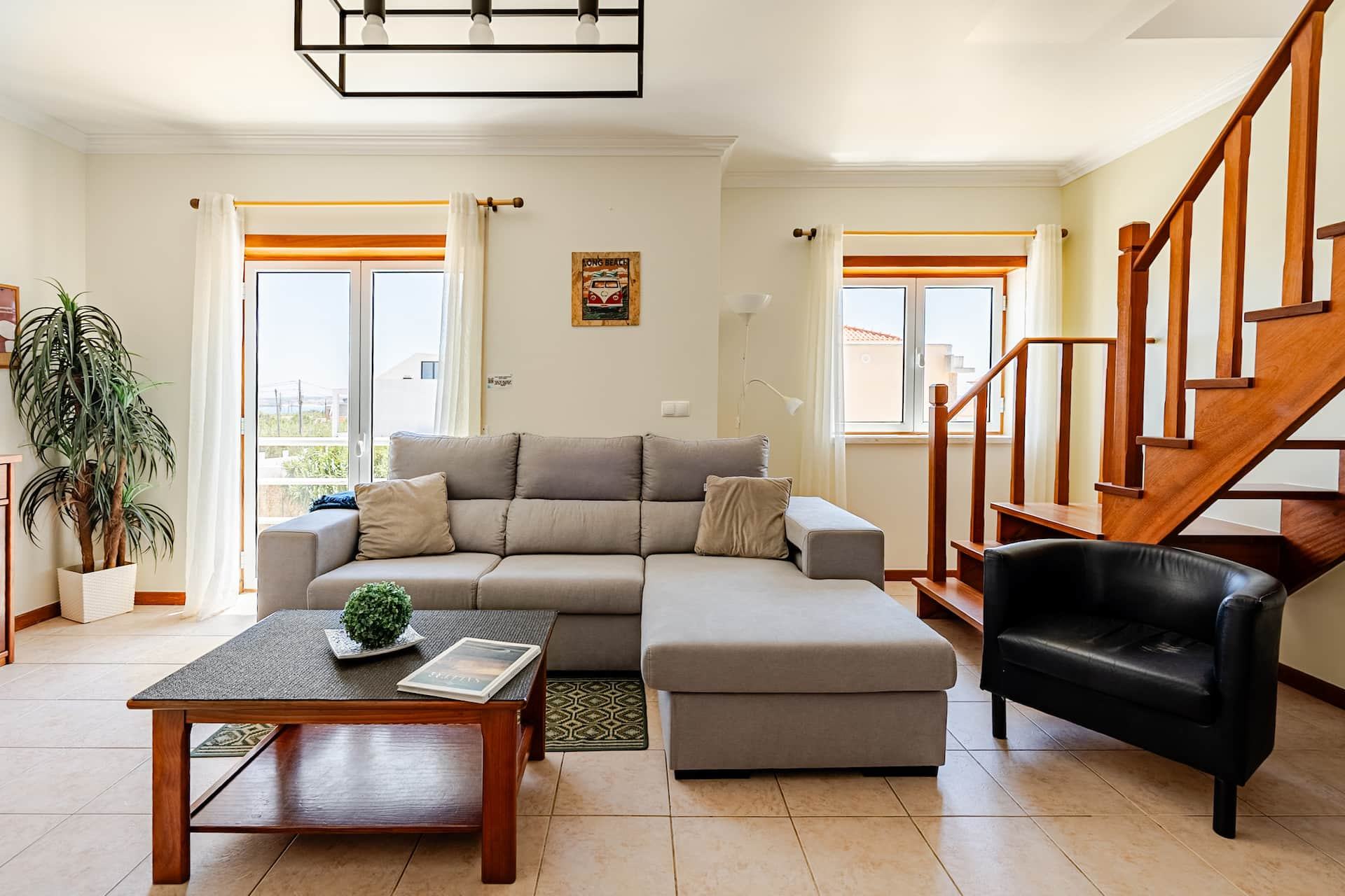 SurfPeniche Ocean View — living room in Peniche