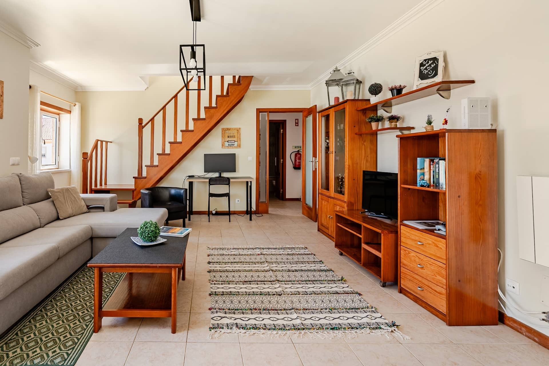 SurfPeniche Ocean View — living room in Peniche