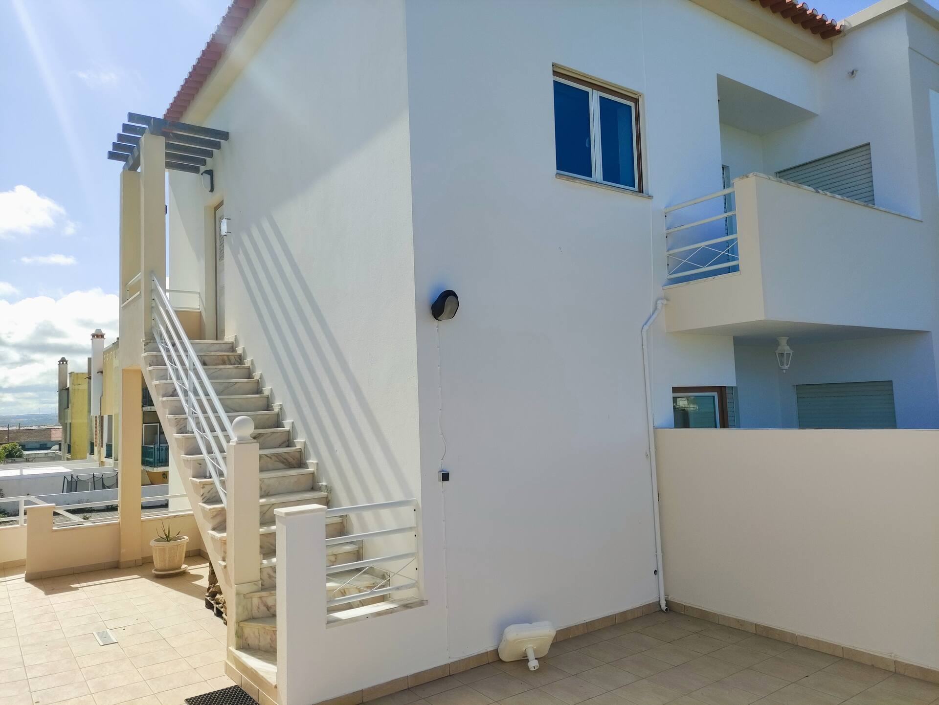 SurfPeniche Ocean View — terrace in Peniche